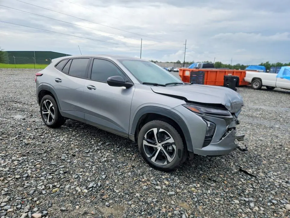 2024 CHEVROLET TRAX 1RS  