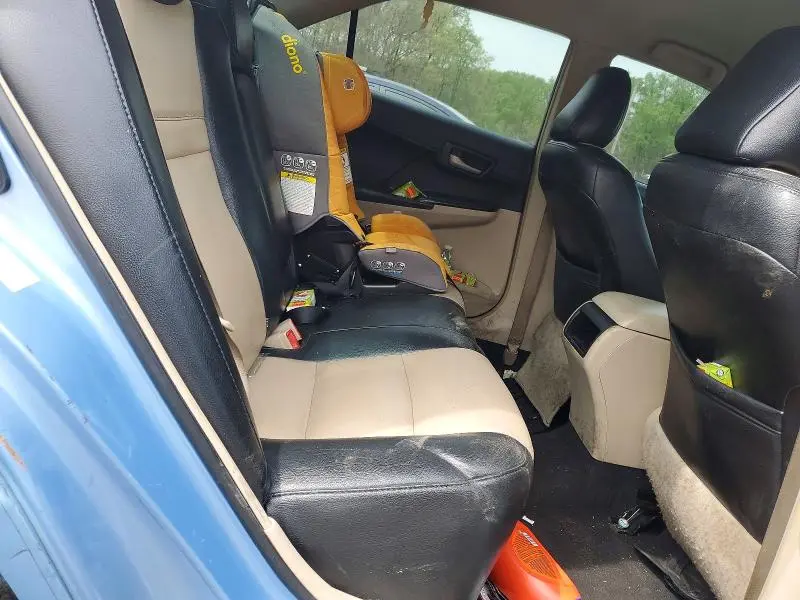 2012 TOYOTA CAMRY LE  