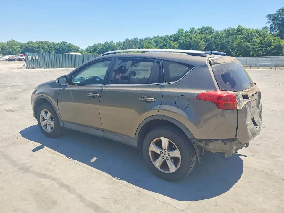 2013 TOYOTA RAV4 XLE  