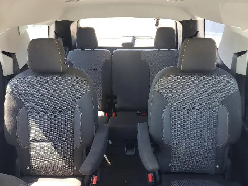 2018 CHEVROLET TRAVERSE LT  