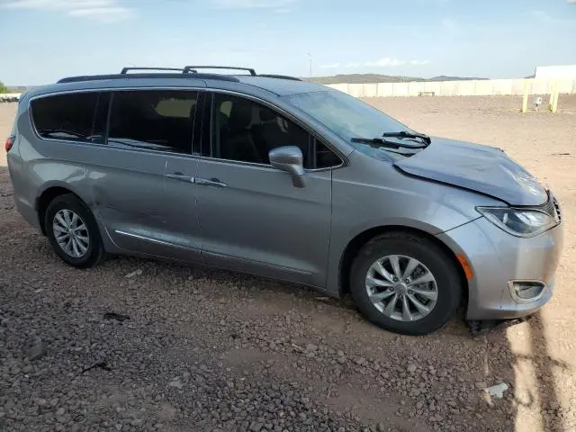 2017 CHRYSLER PACIFICA TOURING L  