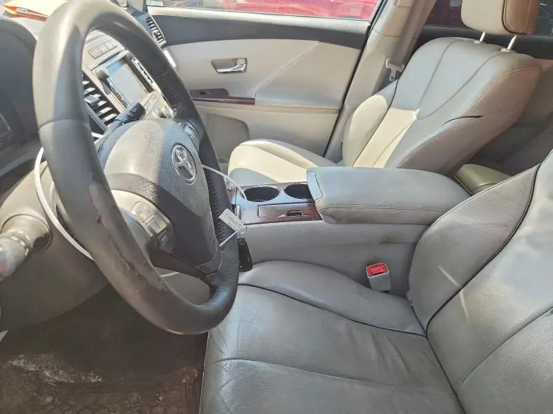 2010 TOYOTA VENZA AWD V6  