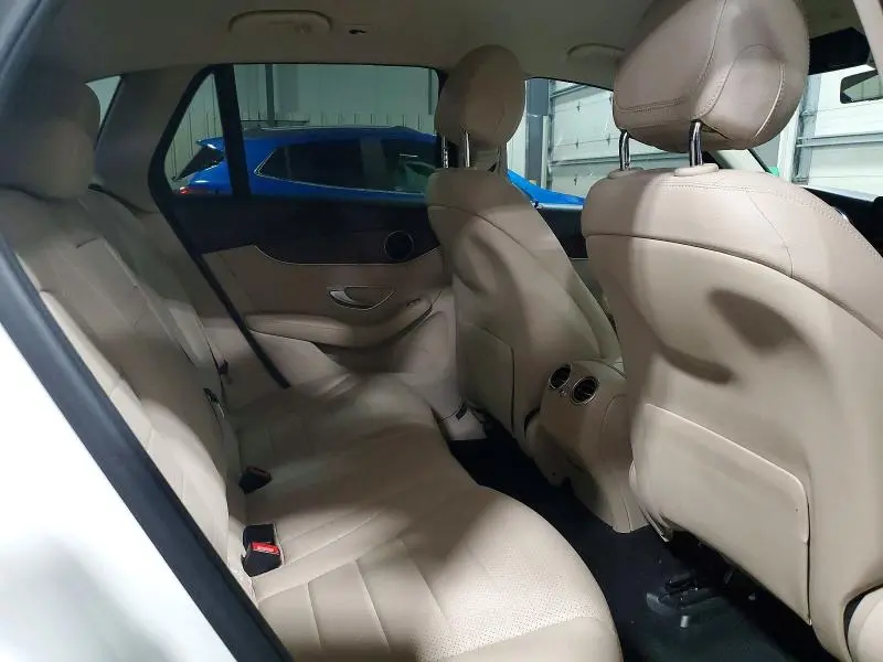 2020 MERCEDES-BENZ GLC 300  