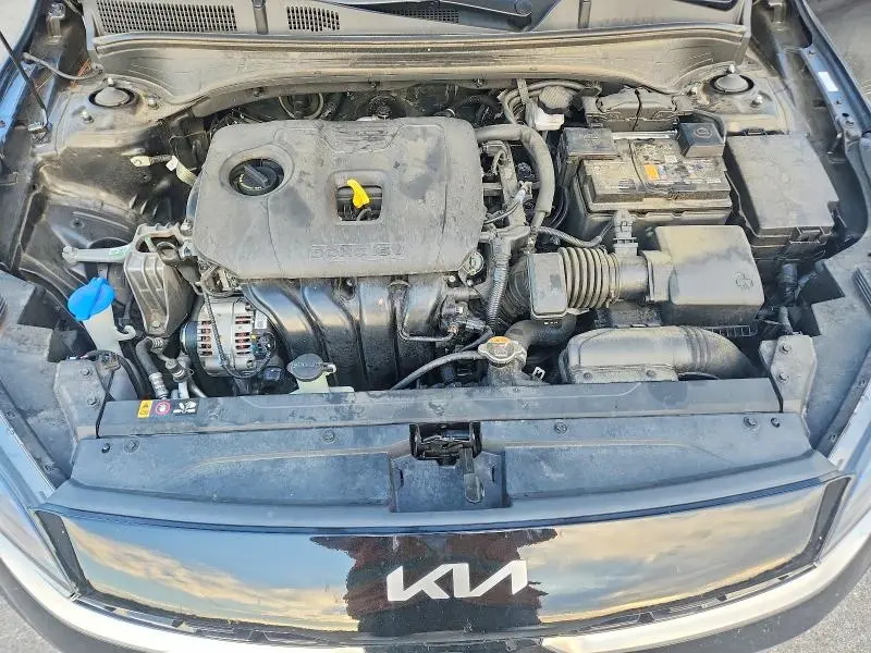 2024 KIA FORTE GT LINE  