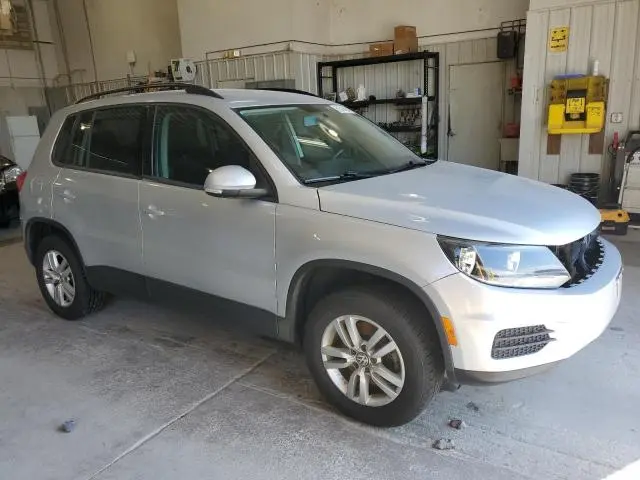 2015 VOLKSWAGEN TIGUAN S  