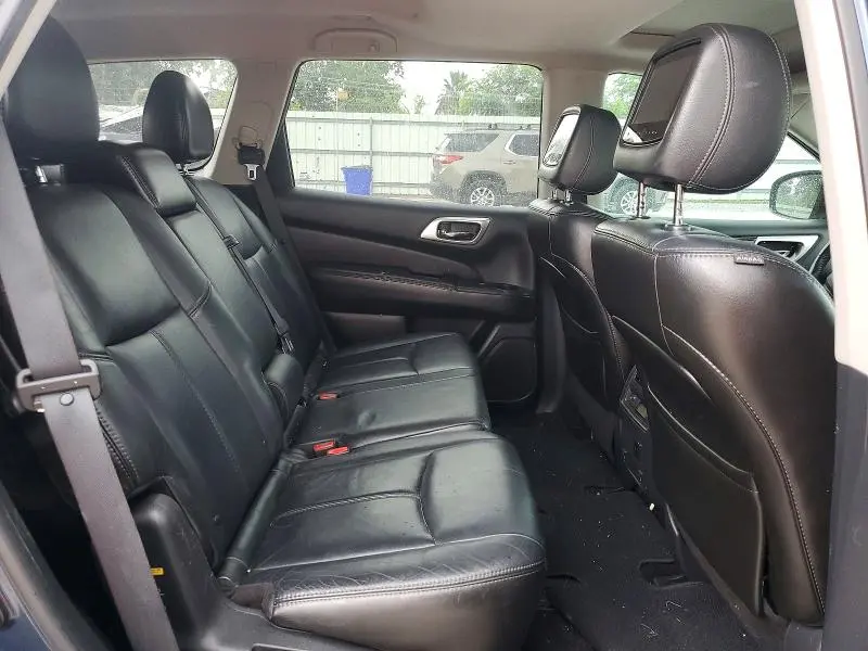 2014 NISSAN PATHFINDER S  
