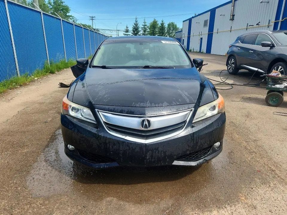 2013 ACURA ILX 20 PREMIUM  
