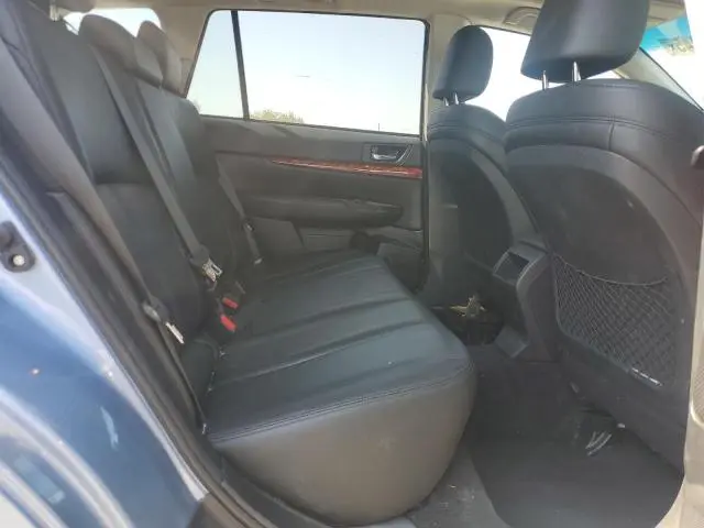 2010 SUBARU OUTBACK 2.5I LIMITED  