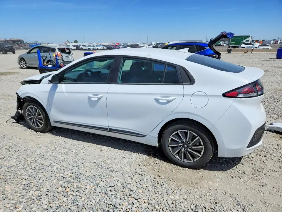 2021 HYUNDAI IONIQ SE  