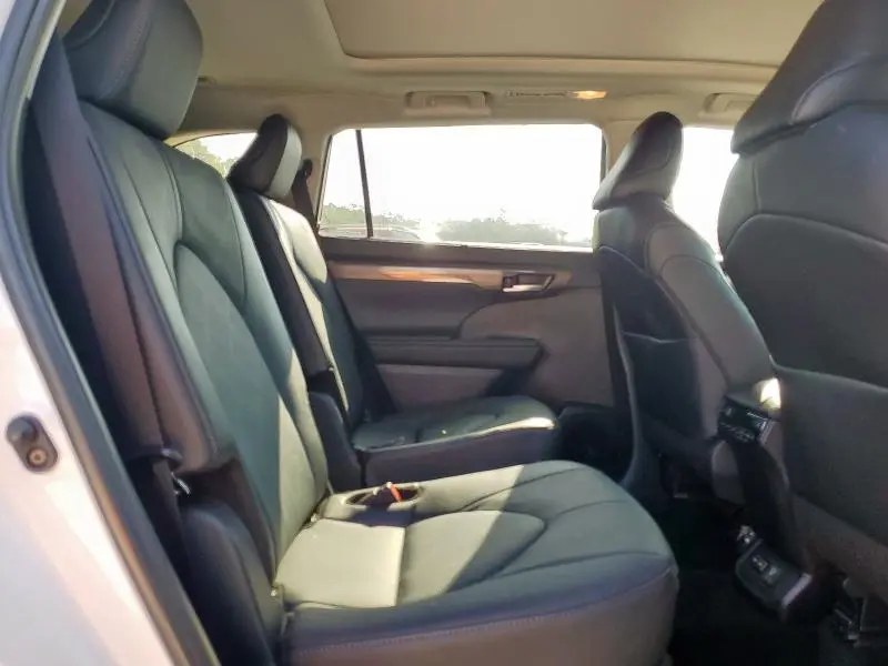 2025 TOYOTA HIGHLANDER HYBRID LIMITED  