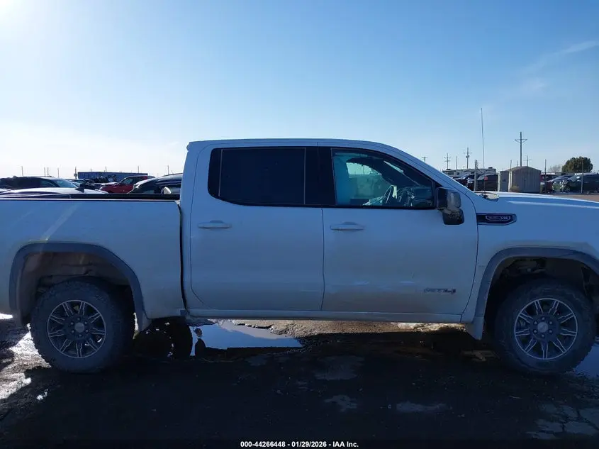 2025 GMC SIERRA 1500 4WD  SHORT BOX AT4