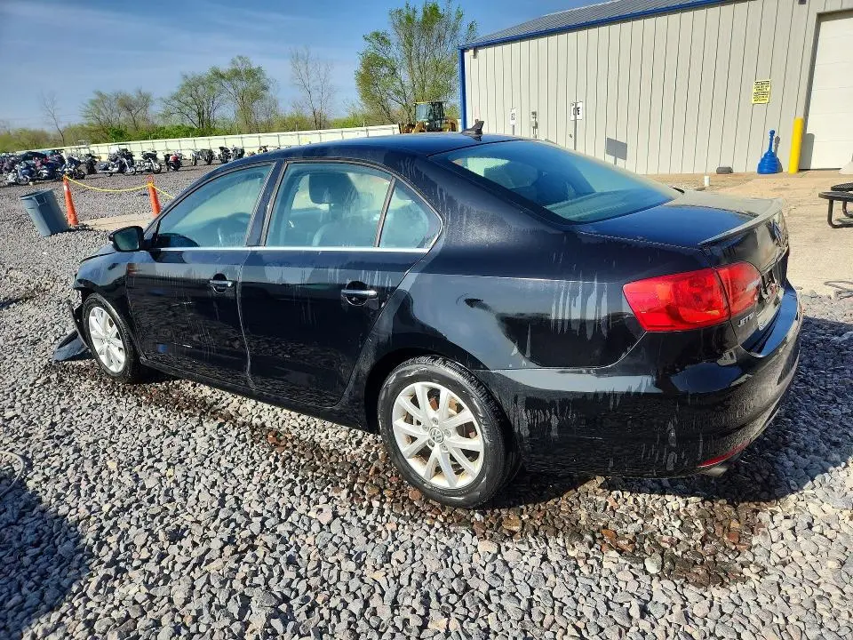2014 VOLKSWAGEN JETTA SE  