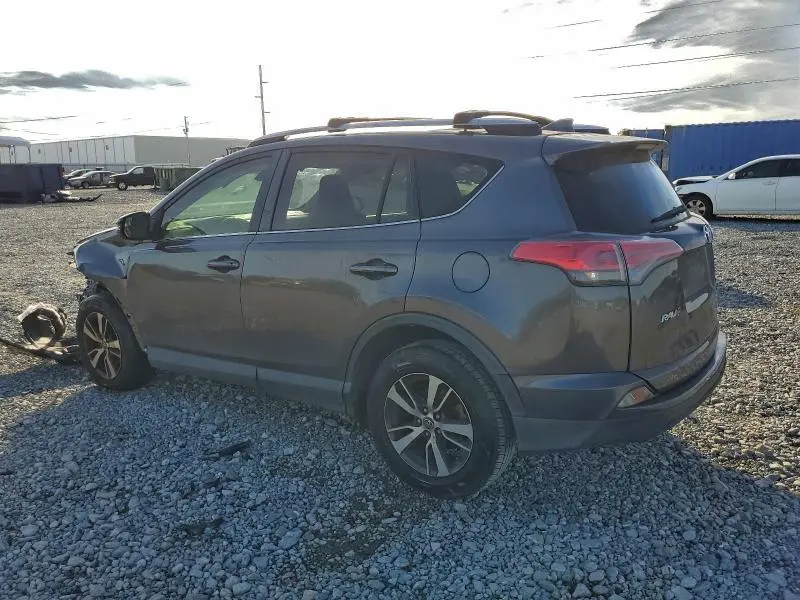 2017 TOYOTA RAV4 XLE  