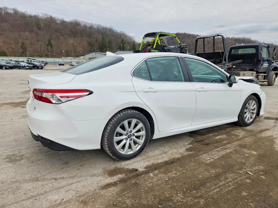 2020 TOYOTA CAMRY LE  