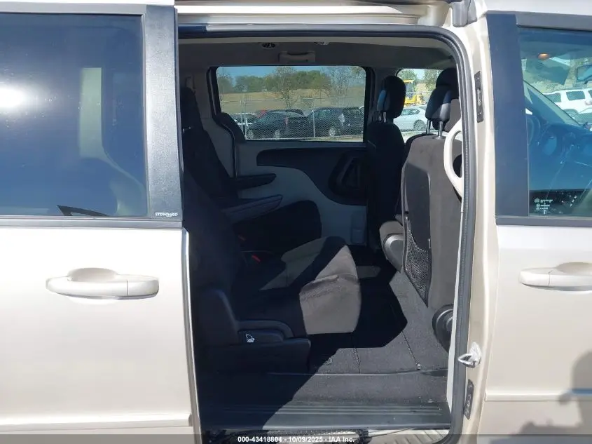 2013 DODGE GRAND CARAVAN SE