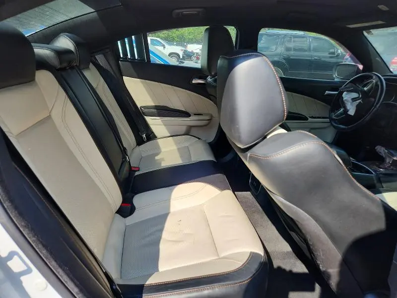 2015 DODGE CHARGER SXT  