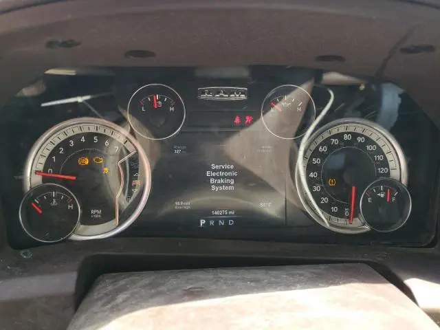 2015 RAM 1500 SLT  