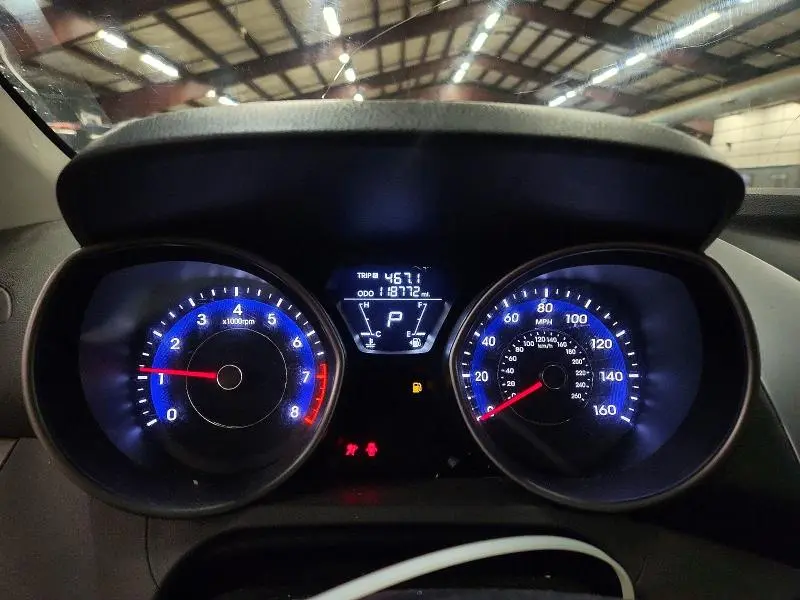 2011 HYUNDAI ELANTRA GLS  