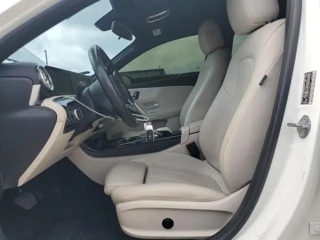 2021 MERCEDES-BENZ A 220  