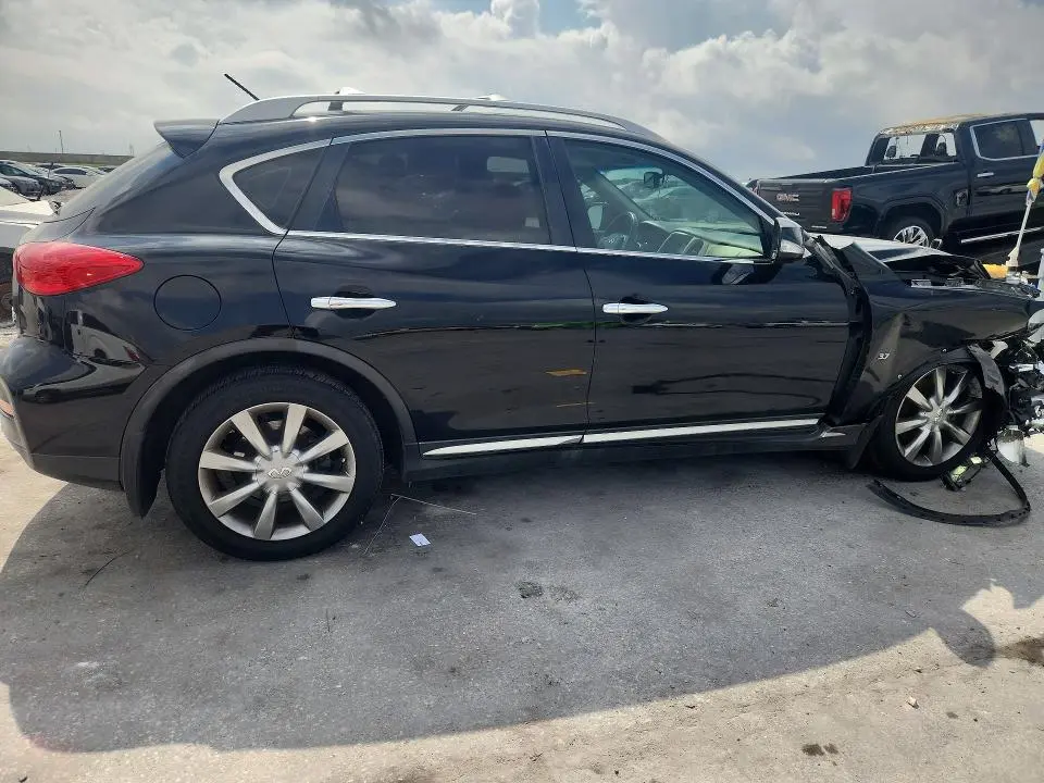 2017 INFINITI QX50 BASE  