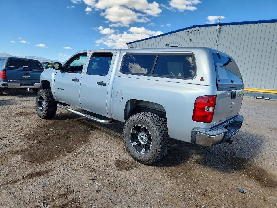 2011 CHEVROLET SILVERADO K1500 LT  