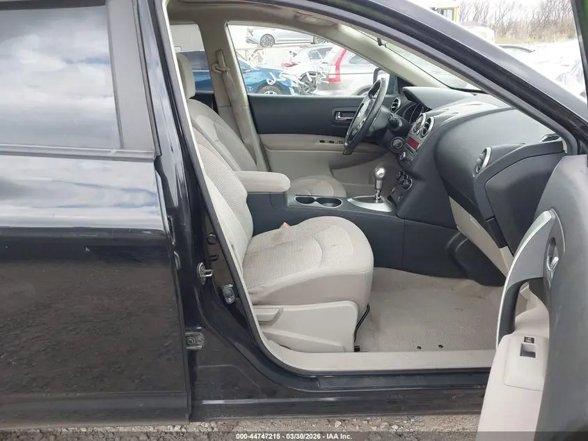 2010 NISSAN ROGUE SL