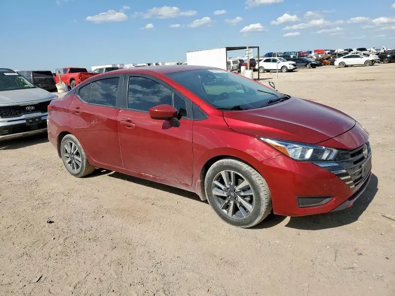 2023 NISSAN VERSA SV  