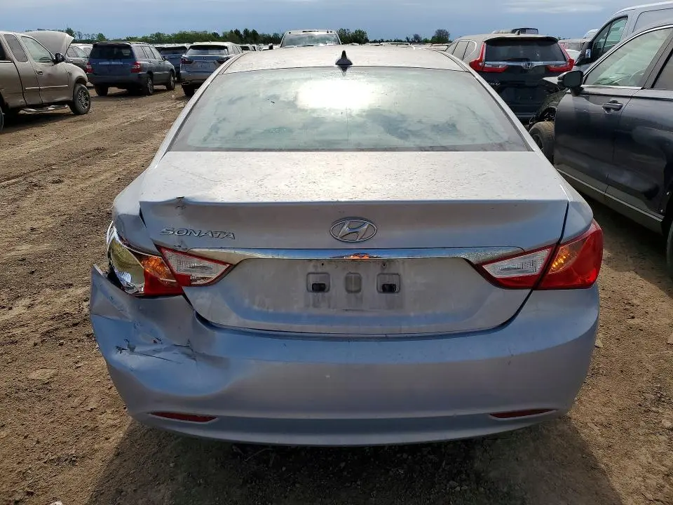 2012 HYUNDAI SONATA GLS  