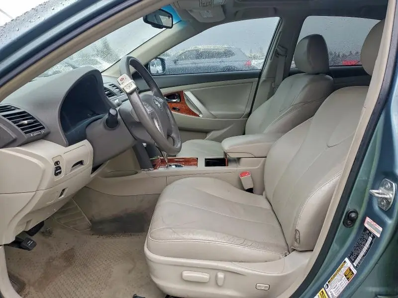 2010 TOYOTA CAMRY BASE  