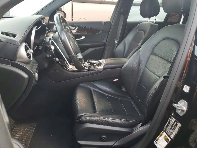 2017 MERCEDES-BENZ GLC 300 4MATIC  