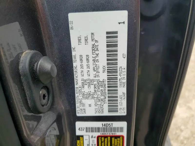 2022 TOYOTA TUNDRA PLATINUM  
