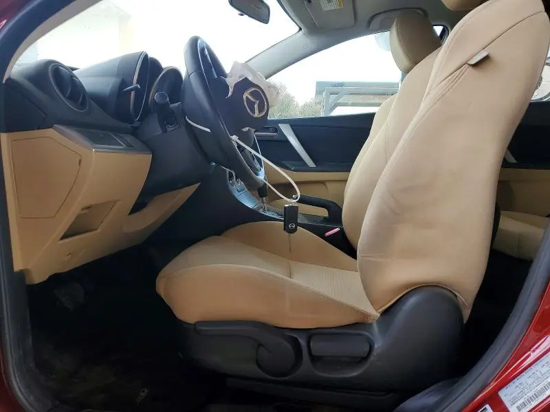 2011 MAZDA 3 S  