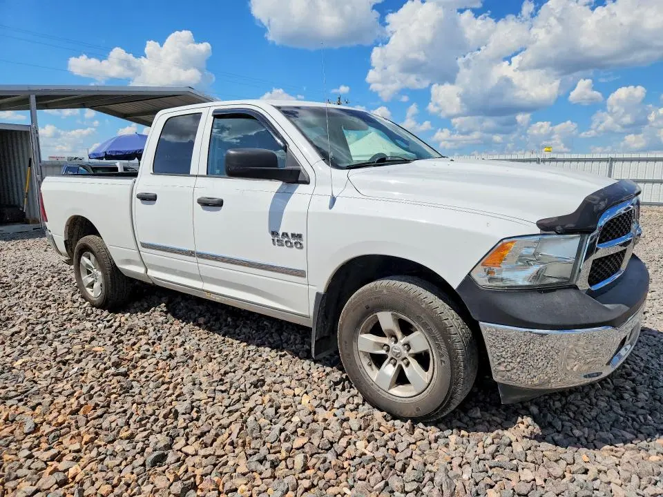 2013 RAM 1500 ST  
