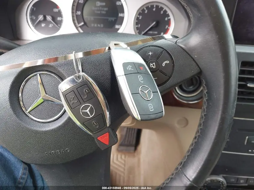 2012 MERCEDES-BENZ GLK 350  