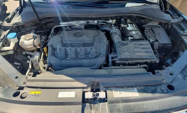 2020 VOLKSWAGEN TIGUAN SE  