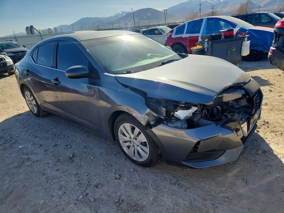 2022 NISSAN SENTRA S  