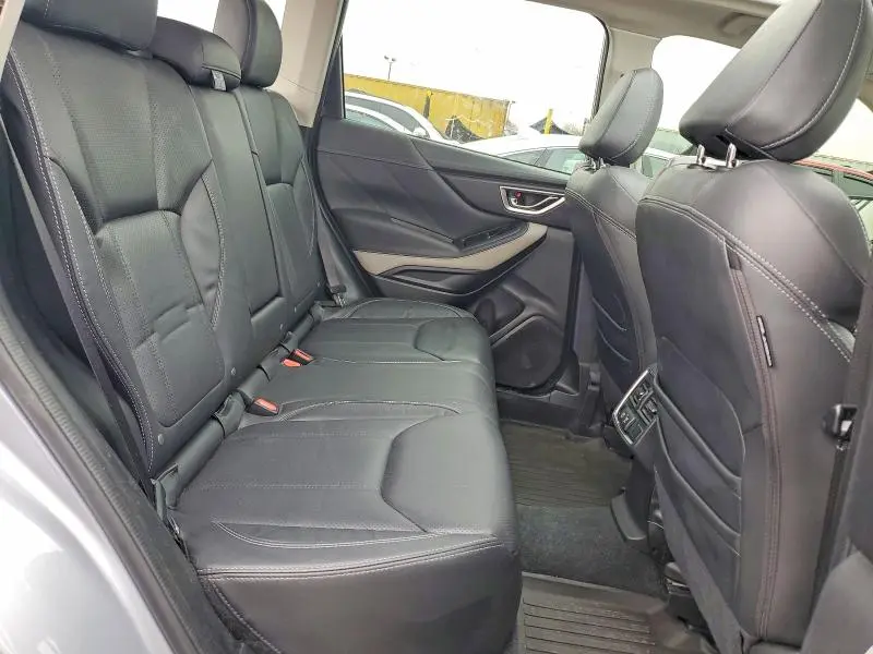 2022 SUBARU FORESTER LIMITED  