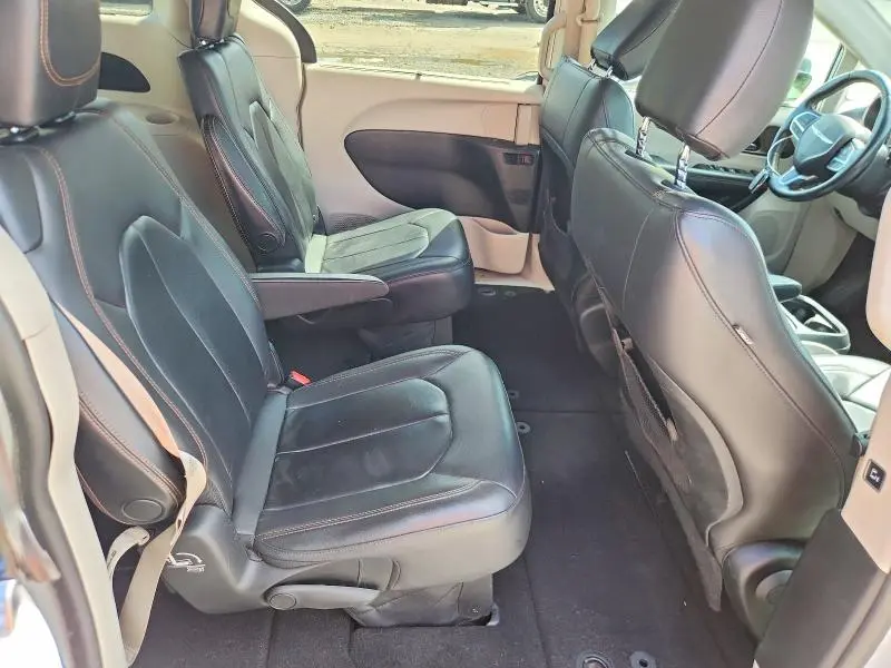 2017 CHRYSLER PACIFICA TOURING L  