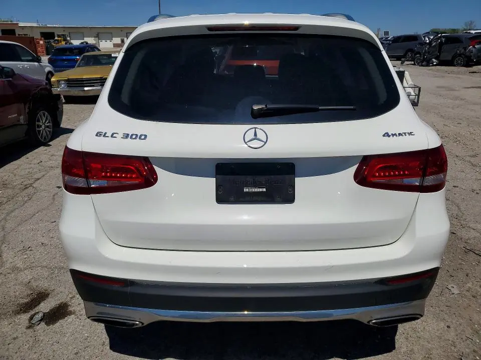 2018 MERCEDES-BENZ GLC 300 4MATIC  