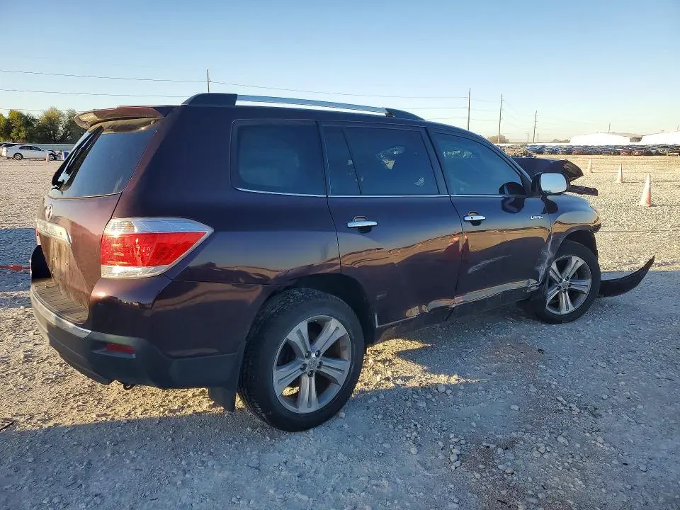 2013 TOYOTA HIGHLANDER LIMITED  