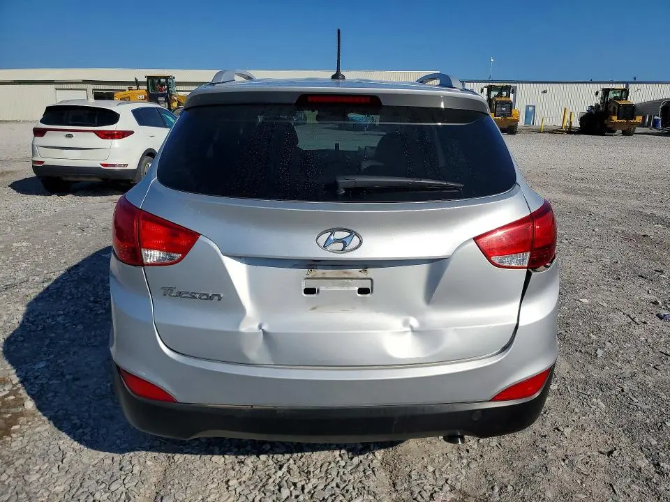 2014 HYUNDAI TUCSON SE  