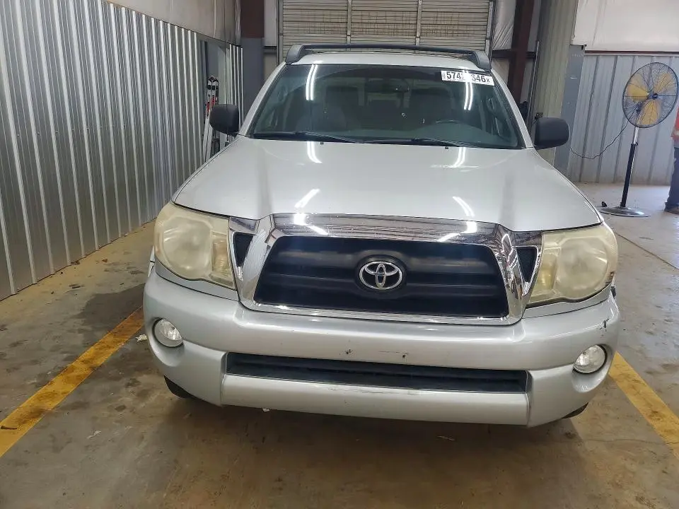 2010 TOYOTA TACOMA BASE  