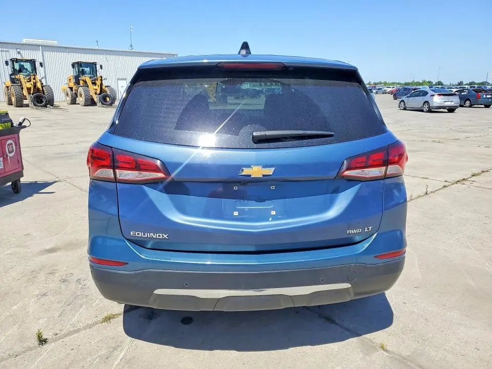 2024 CHEVROLET EQUINOX LT  