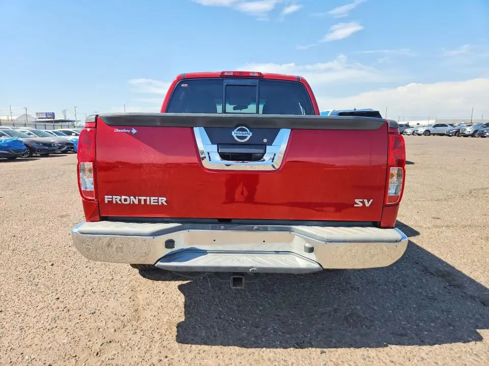 2015 NISSAN FRONTIER SV  