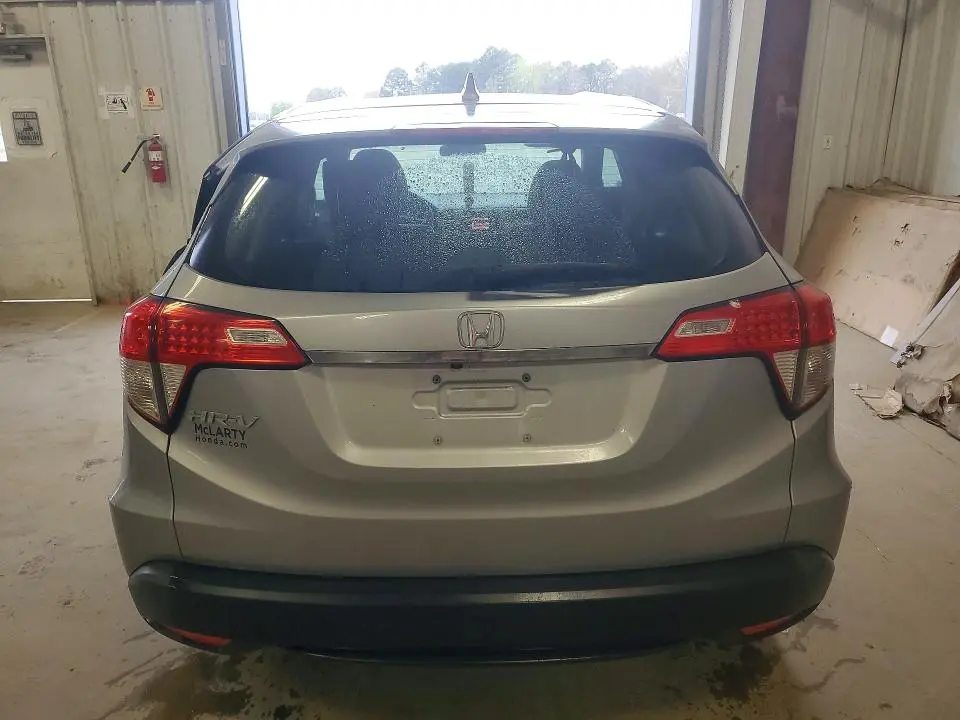 2021 HONDA HR-V LX  