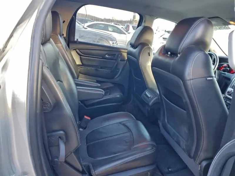 2016 GMC ACADIA SLT-1  