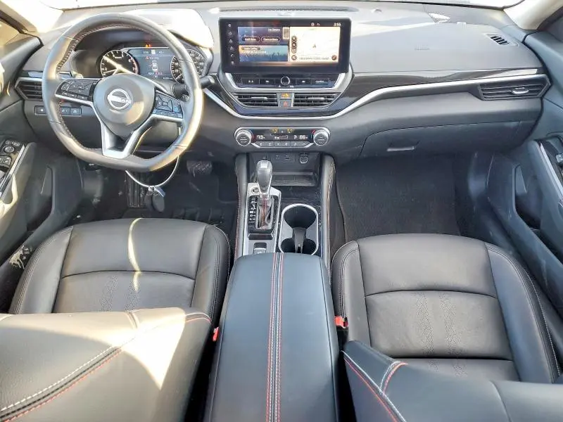 2024 NISSAN ALTIMA 2.0 SR  