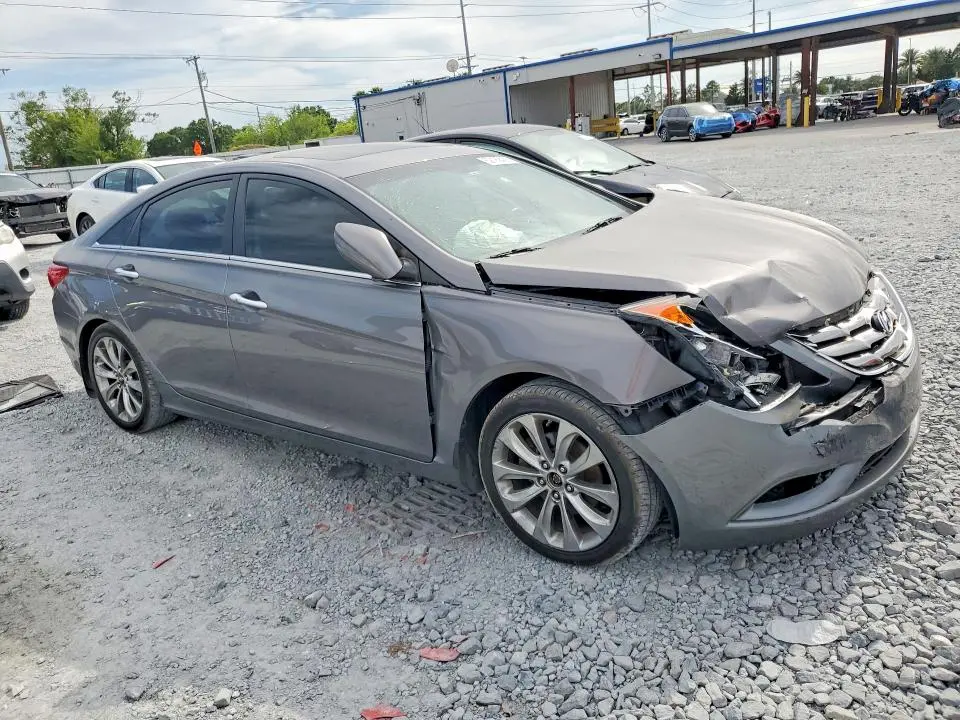 2011 HYUNDAI SONATA SE  