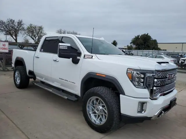 2020 GMC SIERRA K2500 DENALI  