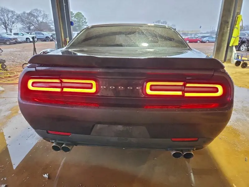 2016 DODGE CHALLENGER SXT  